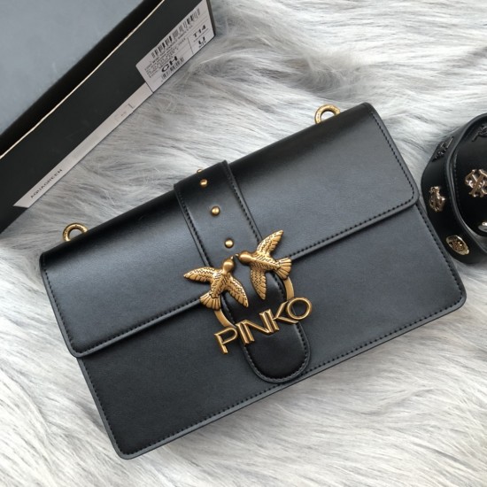 Pinko Bags Top Quality
27*17*8cm Pinko Bags Top Quality
27*17*8cm
