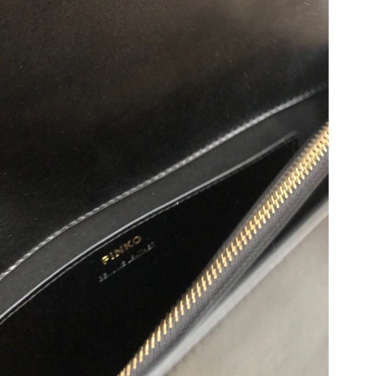 Pinko Bags Top Quality
27*17*8cm Pinko Bags Top Quality
27*17*8cm