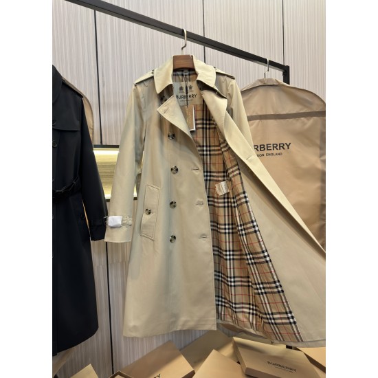 Burberry coat
uk4,6,8,10,12 Burberry coat
uk4,6,8,10,12