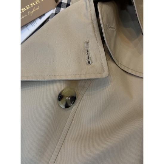 Burberry coat
uk4,6,8,10,12 Burberry coat
uk4,6,8,10,12
