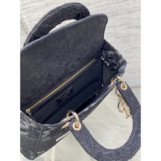 Dior Bags Top Quality
Five Grid Dior Bags Top Quality
Five Grid