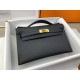 Hermes Bags Top Quality Minikelly 二代
19cm $220 Hermes Bags Top Quality Minikelly 二代
19cm $220