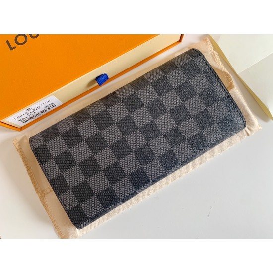 LV Bags High Quality Flip Wallet
LV Bags High Quality Flip Wallet