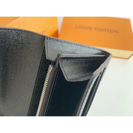 LV Bags High Quality Flip Wallet
LV Bags High Quality Flip Wallet