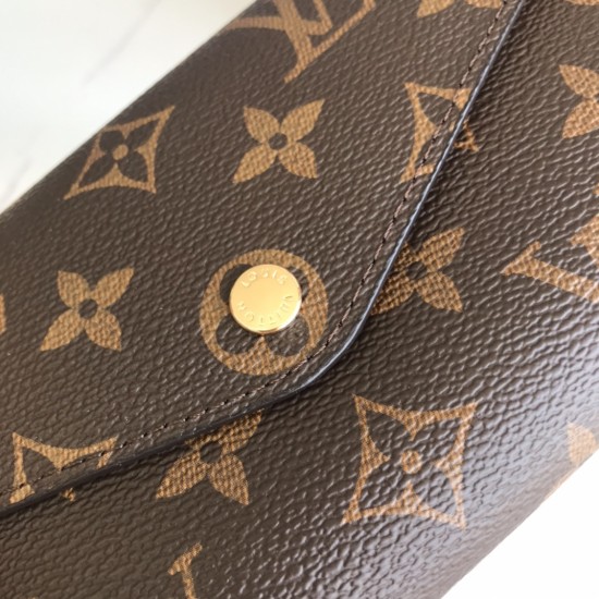 LV Bags High Quality Flip Wallet
LV Bags High Quality Flip Wallet