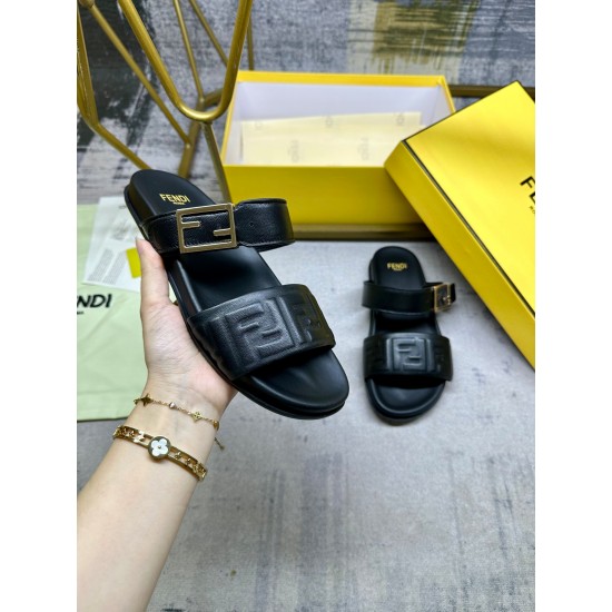 Fendi Shoes Top Quality
35-42 Fendi Shoes Top Quality
35-42