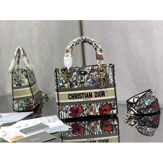 Dior Bags Top Quality
Five Grid Dior Bags Top Quality
Five Grid