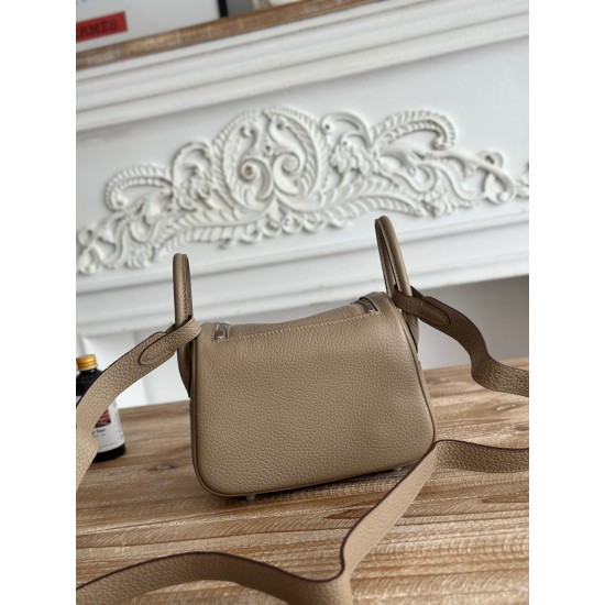 Hermes Bags Top Quality lindy琳迪
19cm $240 Hermes Bags Top Quality lindy琳迪
19cm $240