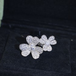 Van Cleef Jewelry Ring