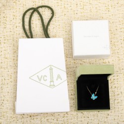 Van Cleef Jewelry Necklace