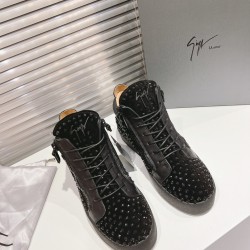 CL Shoes Casual shoes

 Top Quality
