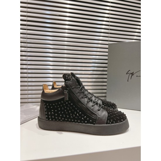 CL Shoes Casual shoes
Top Quality CL Shoes Casual shoes
Top Quality