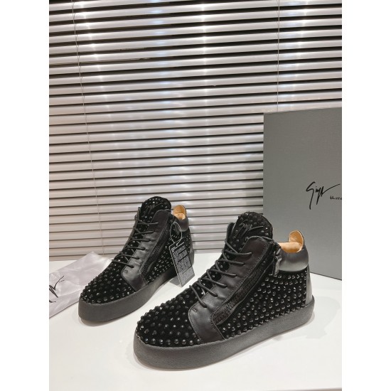 CL Shoes Casual shoes
Top Quality CL Shoes Casual shoes
Top Quality