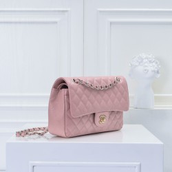 Chanel 1112