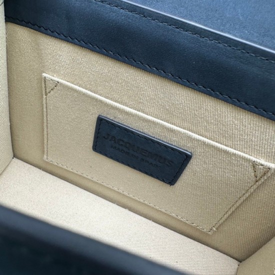 Jacquemus Bags Top Quality Same Real Jacquemus Bags Top Quality Same Real