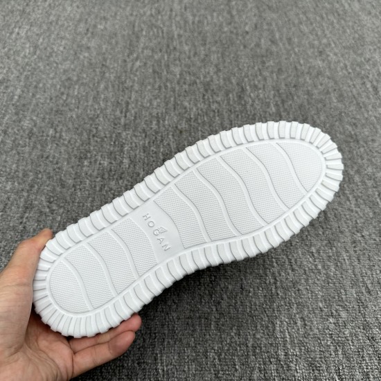 Hogan Shoes Top Quality
35-45 men and women same Hogan Shoes Top Quality
35-45 men and women same