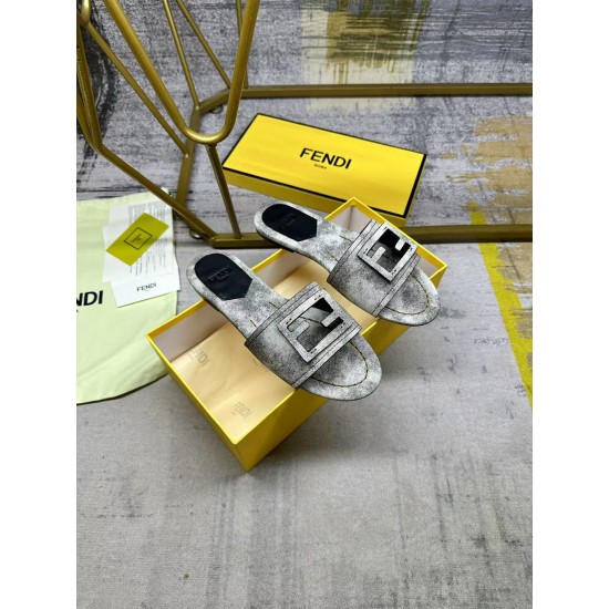 Fendi Shoes Top Quality
35-42 Fendi Shoes Top Quality
35-42