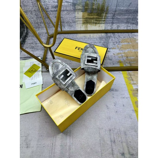 Fendi Shoes Top Quality
35-42 Fendi Shoes Top Quality
35-42