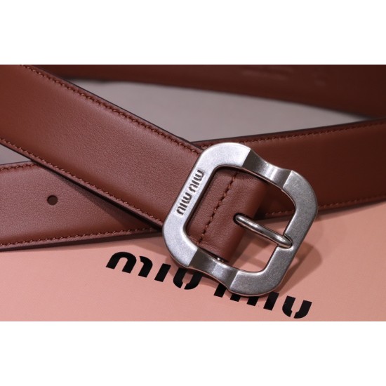 MiuMiu Belts
Top Quality MiuMiu Belts
Top Quality