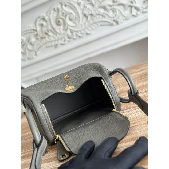 Hermes Bags Top Quality lindy琳迪
19cm $240 Hermes Bags Top Quality lindy琳迪
19cm $240