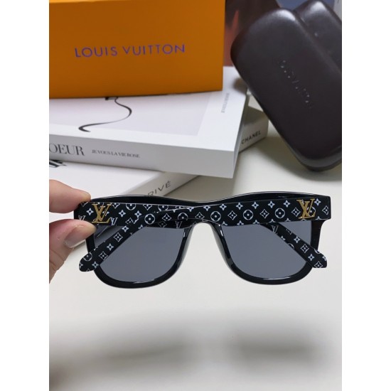 LV Glasses LV Glasses