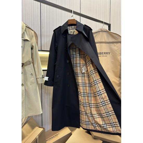 Burberry coat
uk4,6,8,10,12 Burberry coat
uk4,6,8,10,12