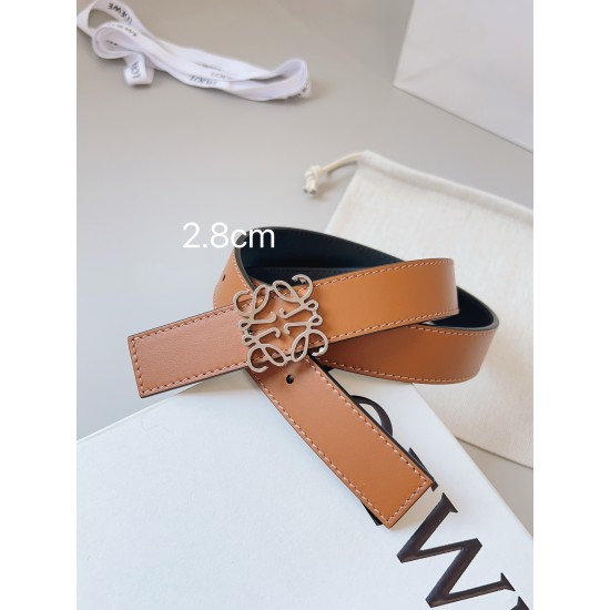 Loewe Belts
Top Quality Loewe Belts
Top Quality
