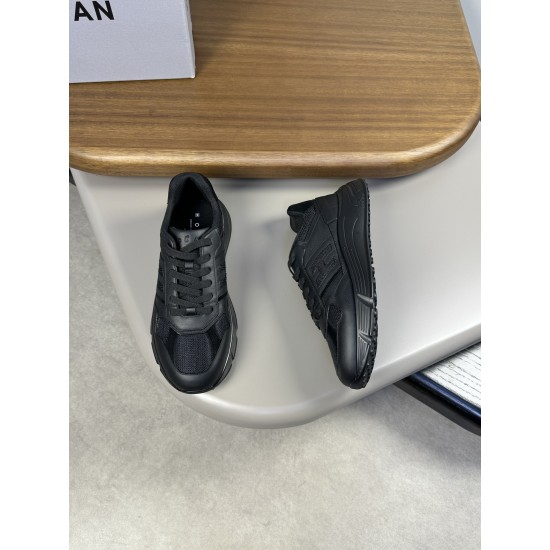 Hogan Shoes Top Quality
35-45 men and women same Hogan Shoes Top Quality
35-45 men and women same