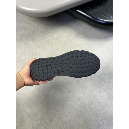 Hogan Shoes Top Quality
35-45 men and women same Hogan Shoes Top Quality
35-45 men and women same