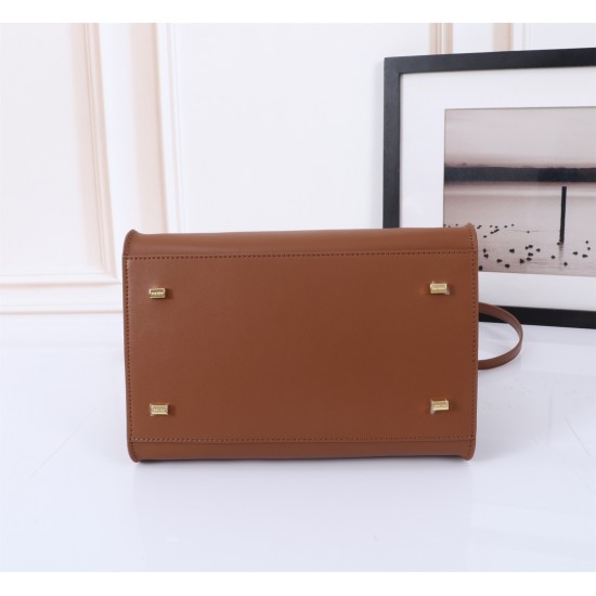 The Row Bags Top Quality
Small:26.20.18
Big:38.26.23 The Row Bags Top Quality
Small:26.20.18
Big:38.26.23