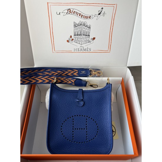 Hermes Bags Top Quality Evelyne 17cm
Hermes Bags Top Quality Evelyne 17cm