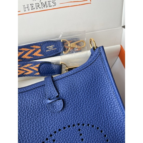 Hermes Bags Top Quality Evelyne 17cm
Hermes Bags Top Quality Evelyne 17cm