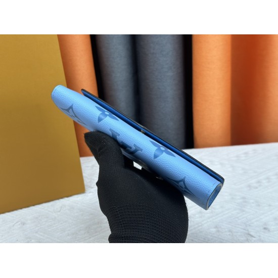 LV Bags High Quality Flip Wallet
