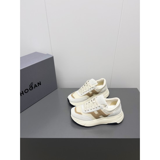 Hogan Shoes Top Quality
35-45 men and women same Hogan Shoes Top Quality
35-45 men and women same