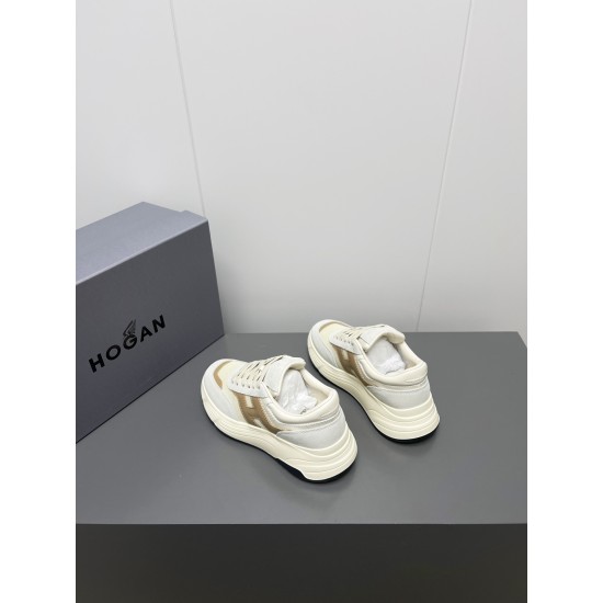 Hogan Shoes Top Quality
35-45 men and women same Hogan Shoes Top Quality
35-45 men and women same