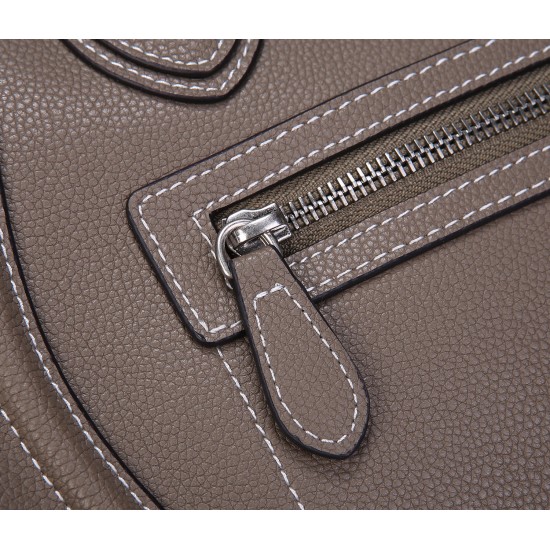 Celine Bags Top Quality 
Small size 20 * 20 * 8cm
Medium size 26 * 26 * 13cm
Large size 30 * 30 * 15cm