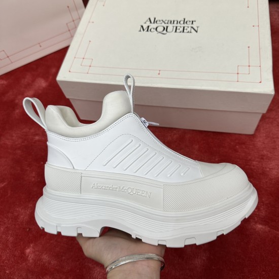 McQueen Shoes
 Top Quality
