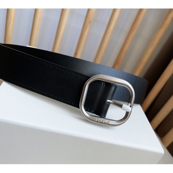Loewe Belts
Top Quality Loewe Belts
Top Quality