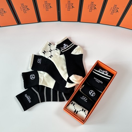 Hermes Socks