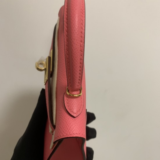 Hermes Bags Top Quality Minikelly 二代
19cm $220 Hermes Bags Top Quality Minikelly 二代
19cm $220