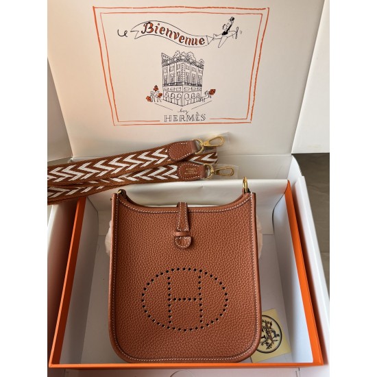 Hermes Bags Top Quality Evelyne 17cm
Hermes Bags Top Quality Evelyne 17cm
