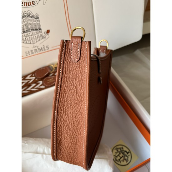 Hermes Bags Top Quality Evelyne 17cm
Hermes Bags Top Quality Evelyne 17cm