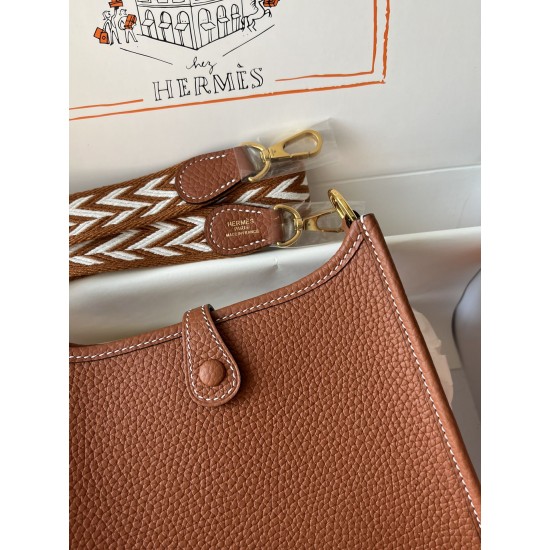 Hermes Bags Top Quality Evelyne 17cm
Hermes Bags Top Quality Evelyne 17cm