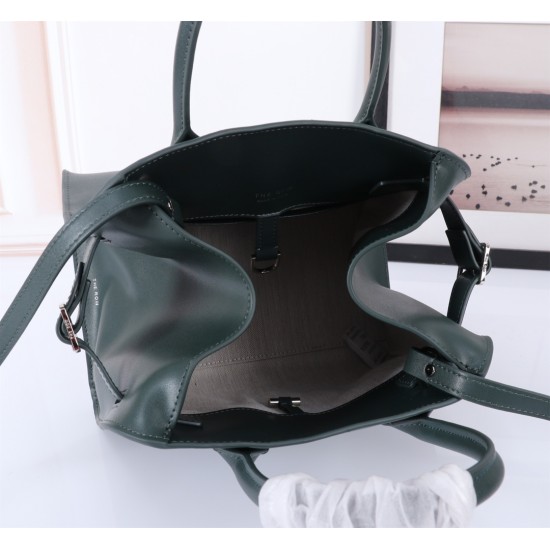 The Row Bags Top Quality
Small:26.20.18
Big:38.26.23 The Row Bags Top Quality
Small:26.20.18
Big:38.26.23
