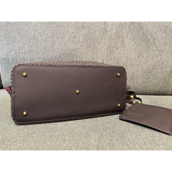 Valentino Bags Top Quality
35/25/17cm Valentino Bags Top Quality
35/25/17cm