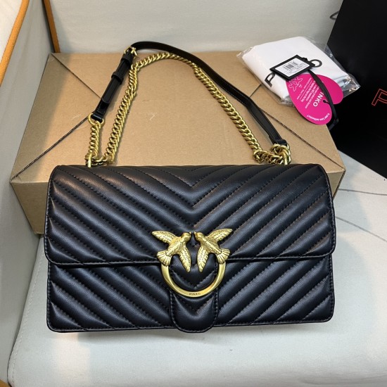 Pinko Bags Top Quality
27*17*8cm Pinko Bags Top Quality
27*17*8cm