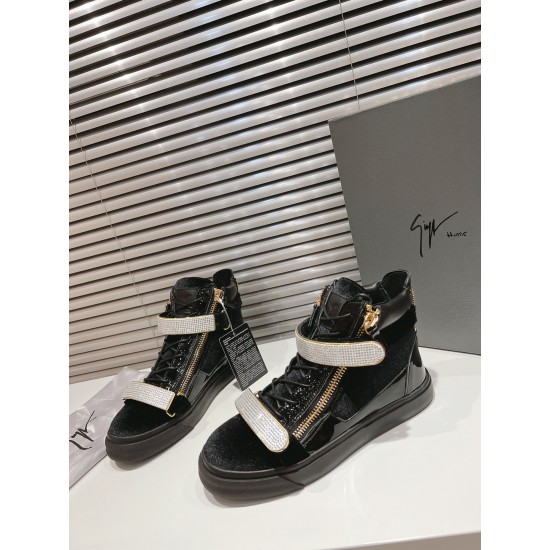 CL Shoes Casual shoes
Top Quality CL Shoes Casual shoes
Top Quality