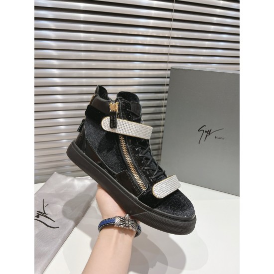 CL Shoes Casual shoes
Top Quality CL Shoes Casual shoes
Top Quality