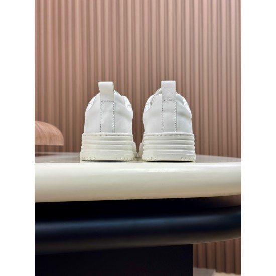 Hogan Shoes Top Quality
35-45 men and women same Hogan Shoes Top Quality
35-45 men and women same