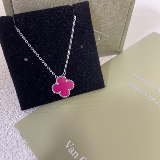 Van Cleef Jewelry High Quality